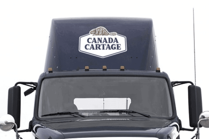Canada-Cartage-Driver-Paul-Peiris-helps-a-crash-victim-in-need Canada-Cartage-Driver-Paul-Peiris-helps-a-crash-victim-in-need